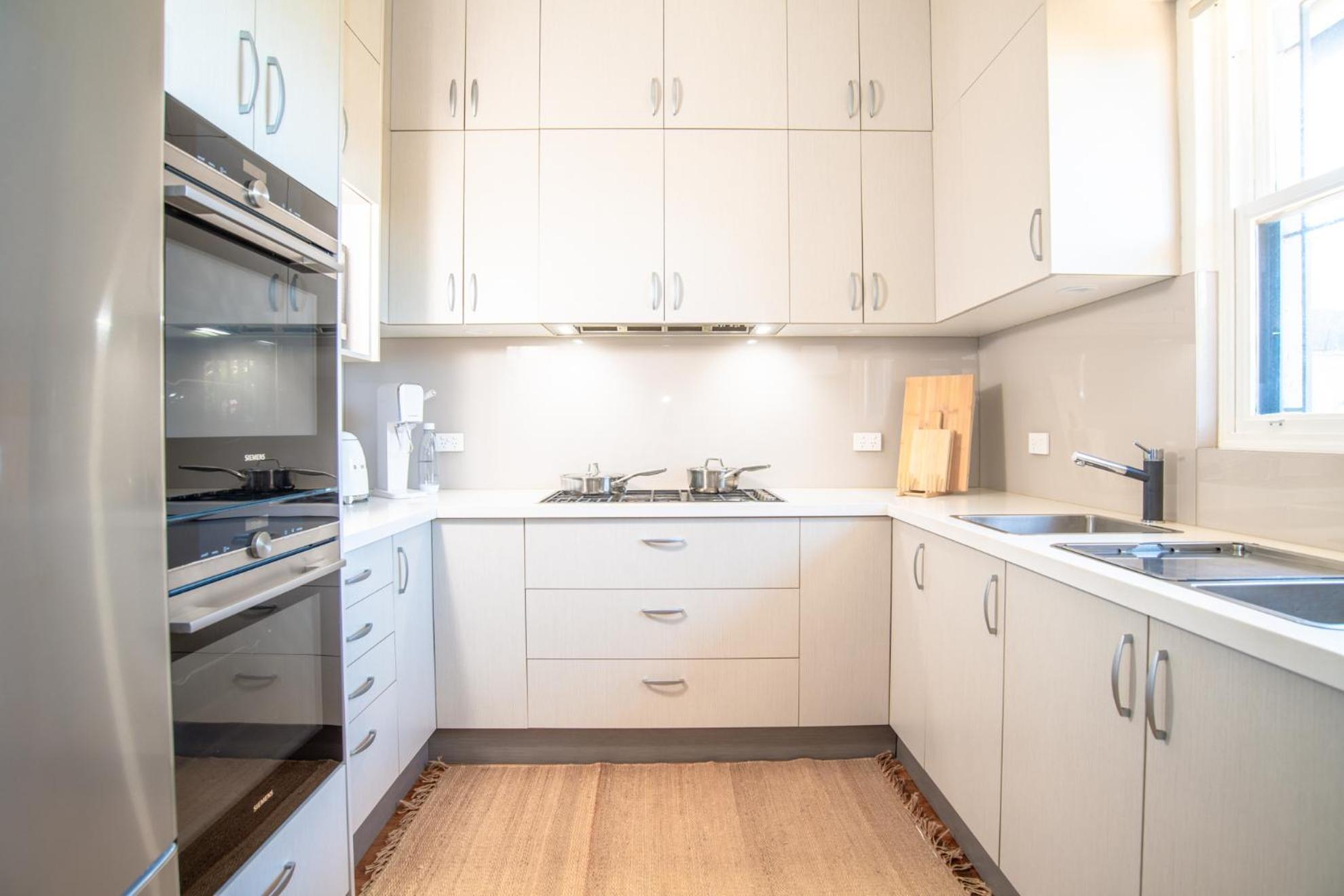 Charming Parkview Shared House Near Bondi Homestay